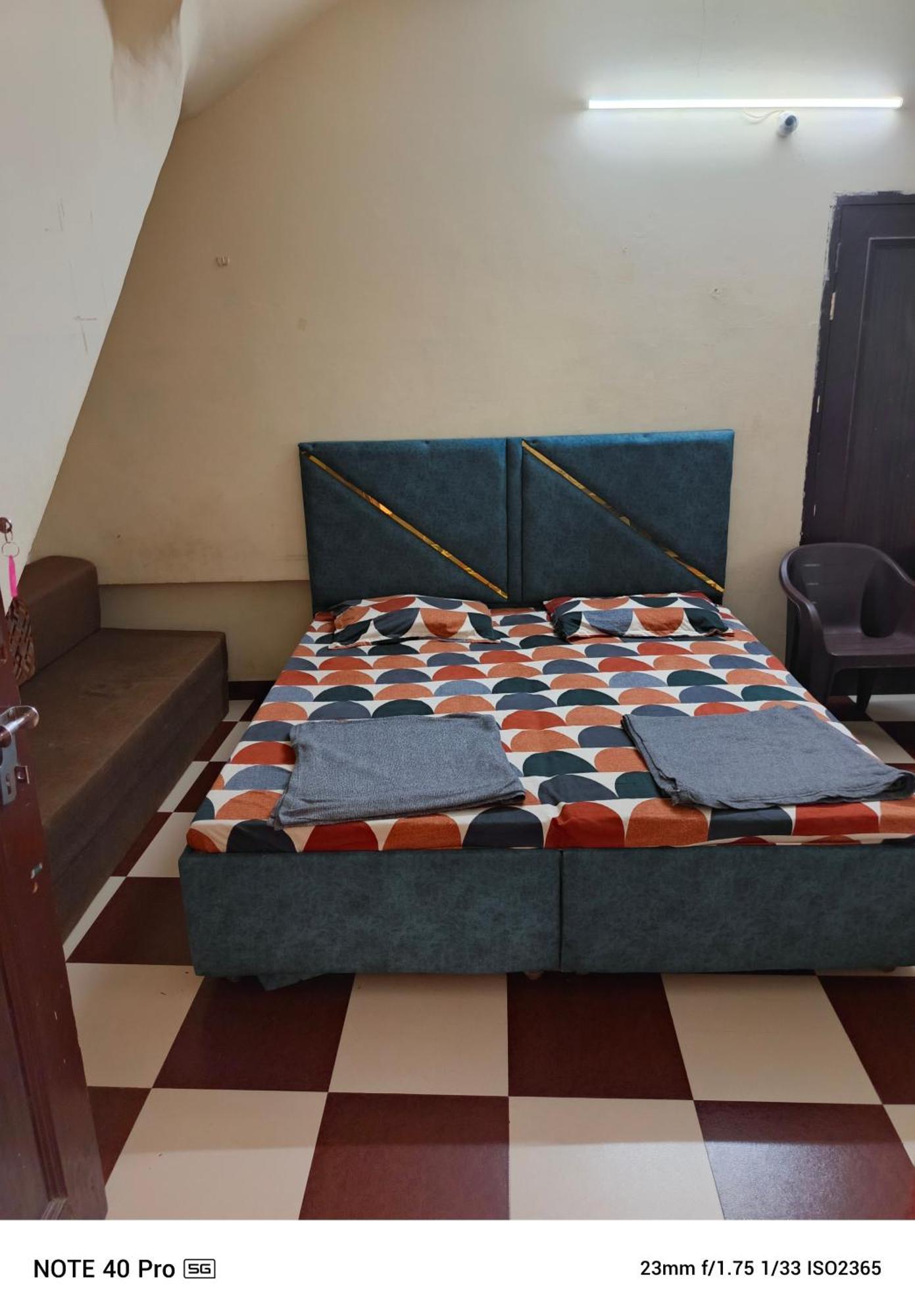 אמריצר Mj Chawla Homestay Double Bed Attached Bathroom Room מראה חיצוני תמונה