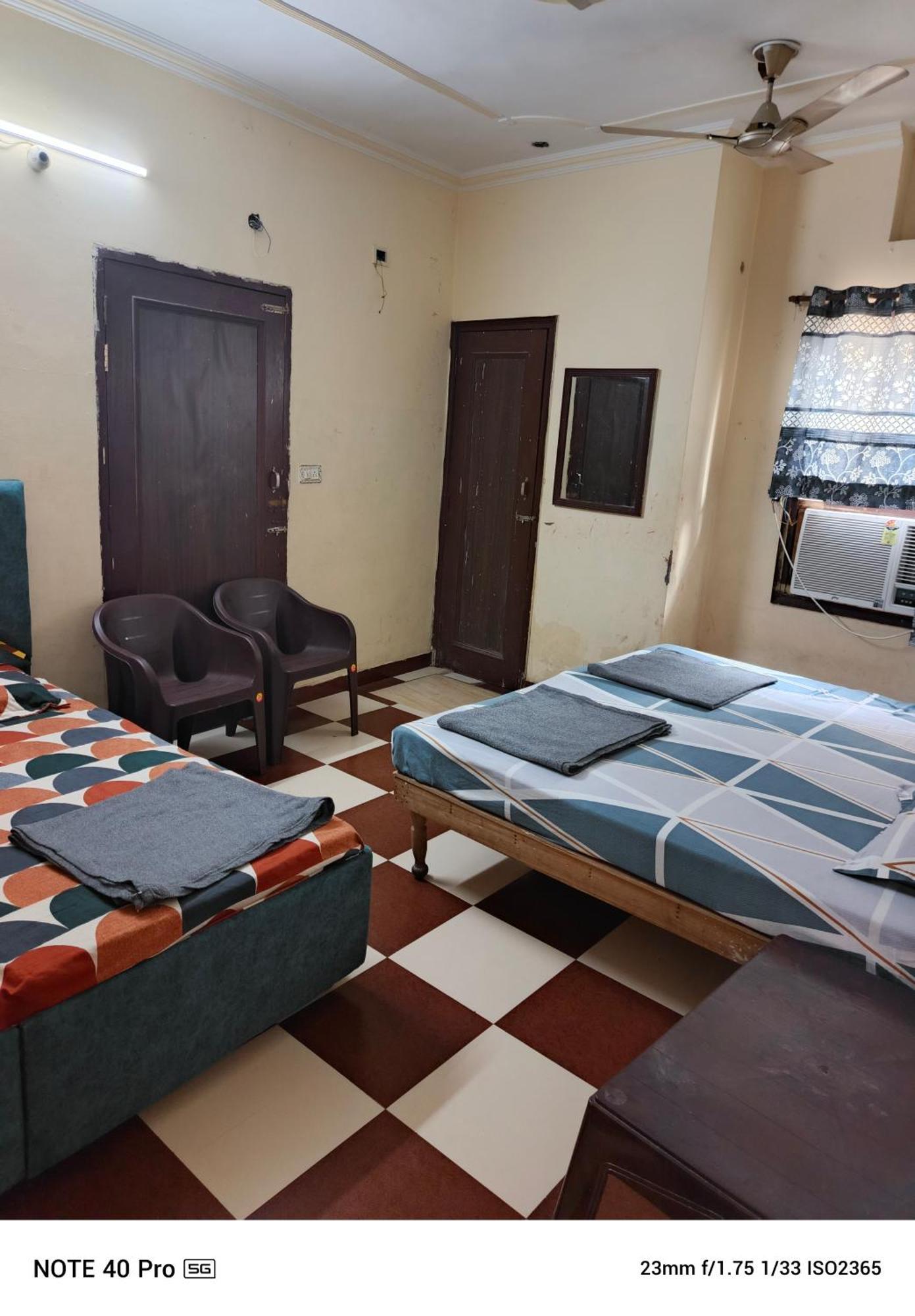 אמריצר Mj Chawla Homestay Double Bed Attached Bathroom Room מראה חיצוני תמונה